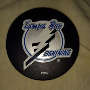 ‼️ 2 for $30 -⚡⚡ TAMPA BAY LIGHTNING. STANLEY CUP WINNERS. PUCK!